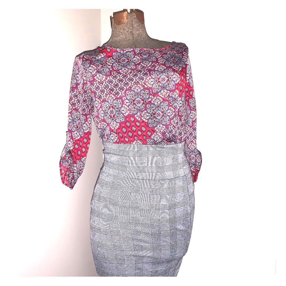 Pink Owl Apparel shirt with quarter arm bunching